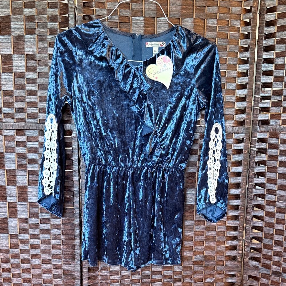 Speechless Navy Velvet shorts romper with Lace Accents juniors NWT Costume clown